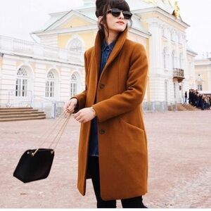 Aritzia Wilfred cocoon coat - tabacco colour